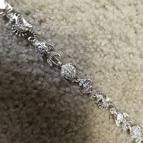 Unique Under the Sea bracelet! - Picture 1 of 2